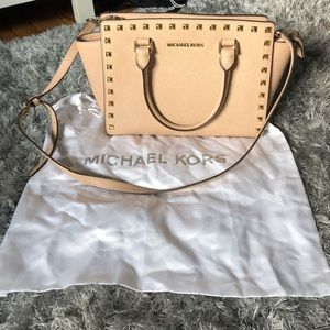 ❣️SALE ❣️Authentic Michael Kors Handbag